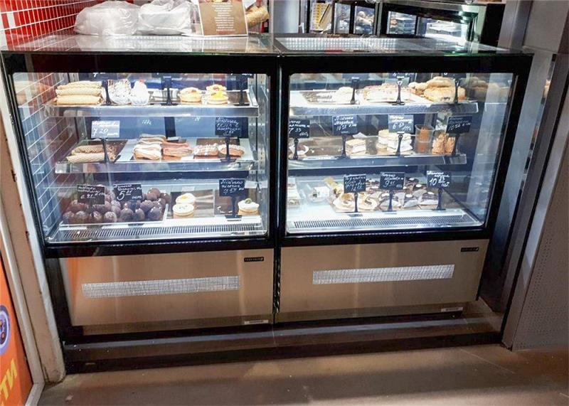 Bild 4: Esta Kuchen Kühlvitrine LPD 1200F-black