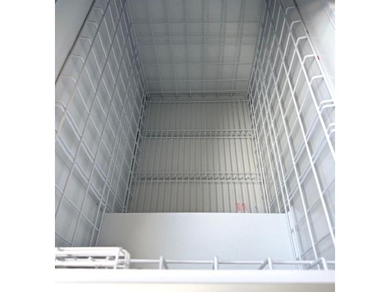 Bild 3: Esta Kühltruhe mit geschäumten Deckeln ISC300SD