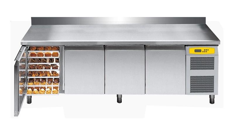 Bild 1: KBS Friulinox Bäckereitkühltisch BKTF-4020-M-APL-AK