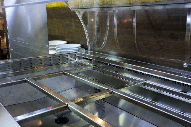 Bild 7: KBS Salatbar für GN-Behälter Buffet Frutiger 6K