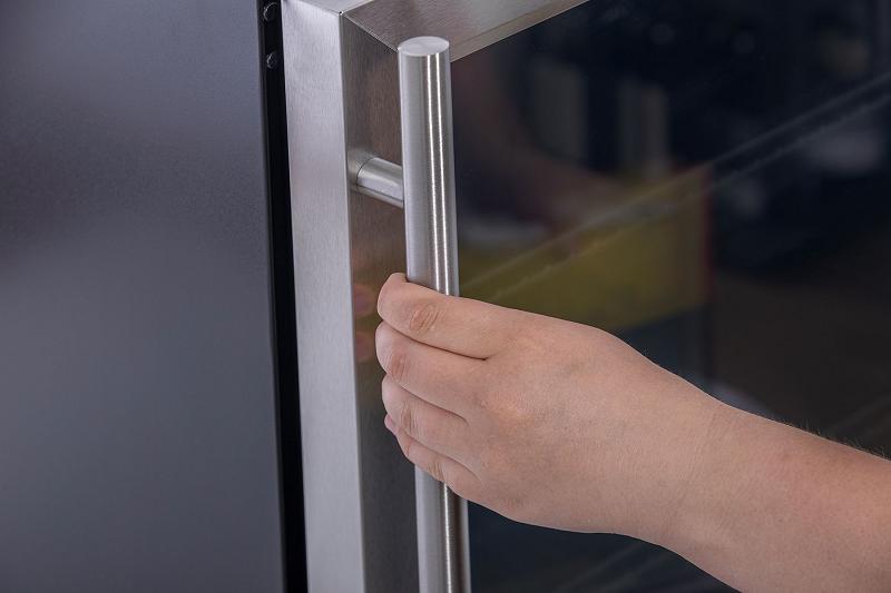 Bild 8: KBS Glastürkühlschrank 154 GU