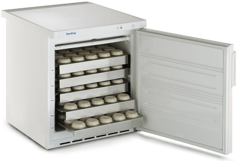 Bild 1: Nordcap Rückstellproben-Tiefkühlschrank RGS 100