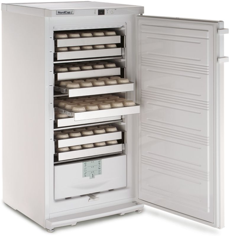 Bild 1: Nordcap Rückstellproben-Tiefkühlschrank RGS 208