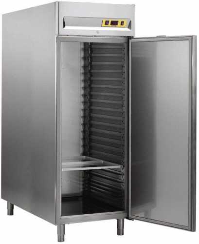 Bild 1: AHT Gewerbekühlschrank BWK 901