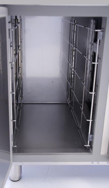 Bild 9: KBS Friulinox Kühltisch KTF 3210 M mit Arbeitsplatte