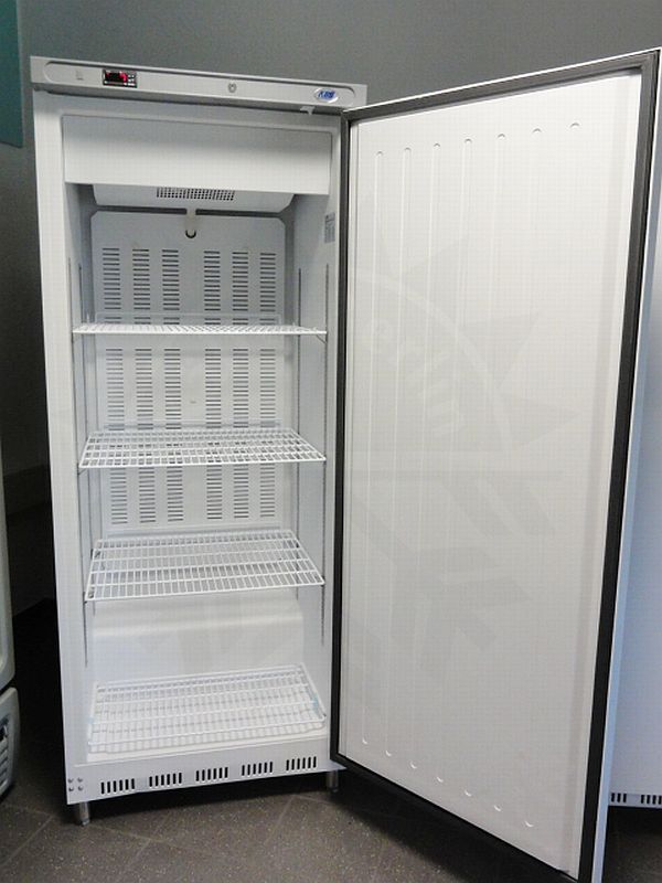 Bild 3: KBS Umluft Gewerbetiefkühlschrank KBS 702 TKU