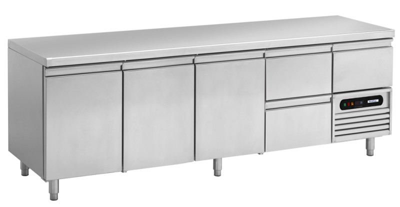 Bild 1: Nordcap Kühltisch KT 4711