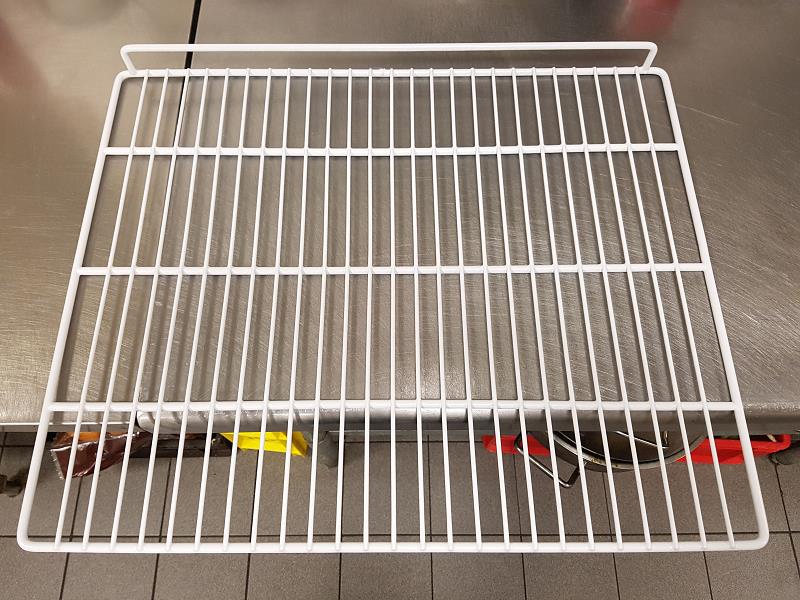Bild 1: Kühlschrank Gitterrost GN 2/1 mit Bügel