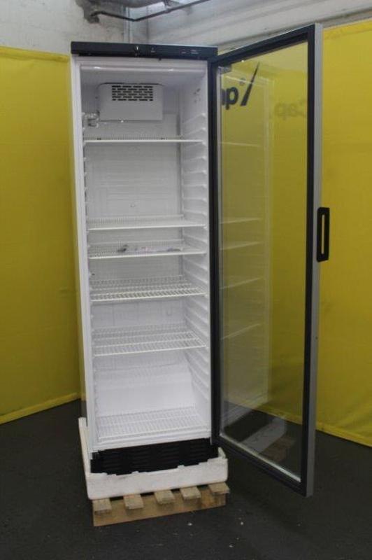 Bild 2: Nordcap Gewerbekühlschrank KU 407-G LED