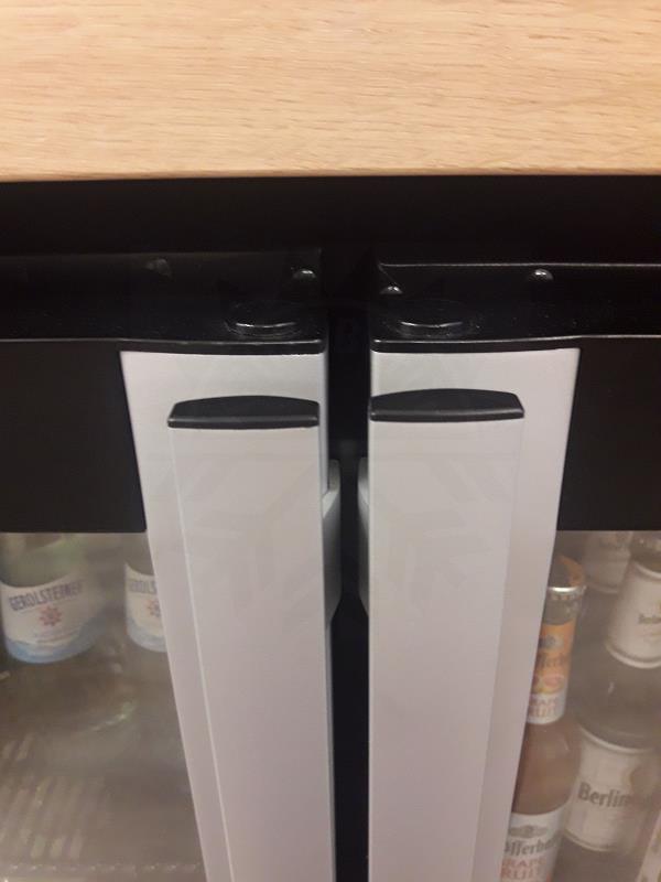 Bild 2: Nordcap Glastürkühlschrank M-95