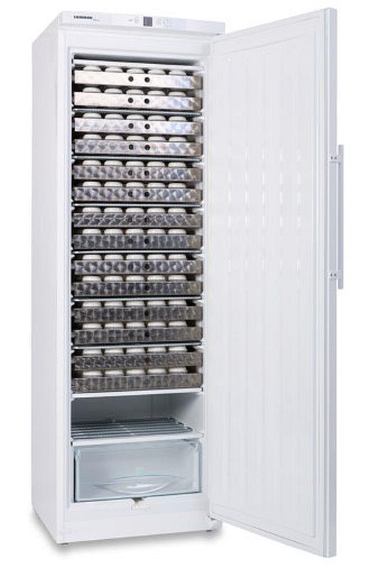 Bild 1: Rückstellproben Tiefkühlschrank 14 Einschübe