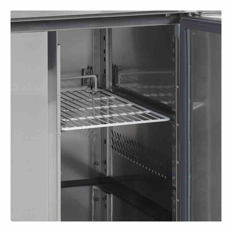 Bild 3: Tefcold Kühltisch GN1/1 GC73 – 3 Türen