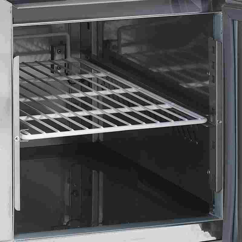 Bild 3: Tefcold Unterbau-Kühltisch GN1/1 UC5410 – 4 Türen