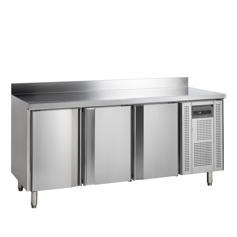 Bild 1: Tefcold Kühltisch SK6310/+SP – 3 Türen