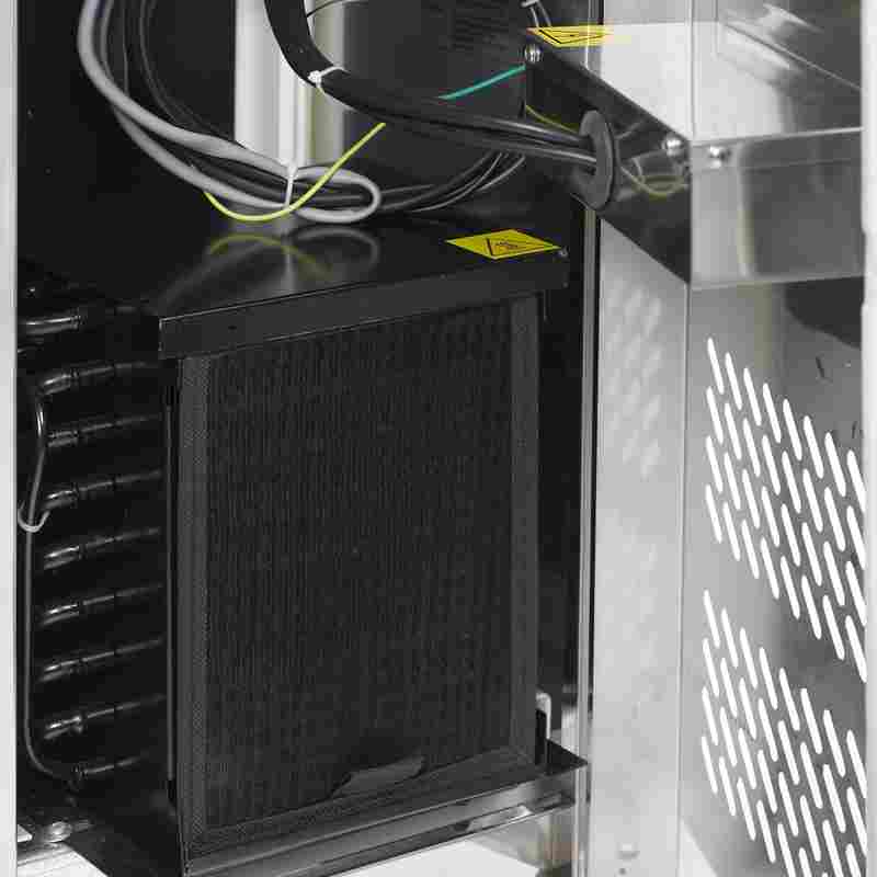 Bild 3: Tefcold Kühltisch GN1/1 CK7310/-SP – 3 Türen