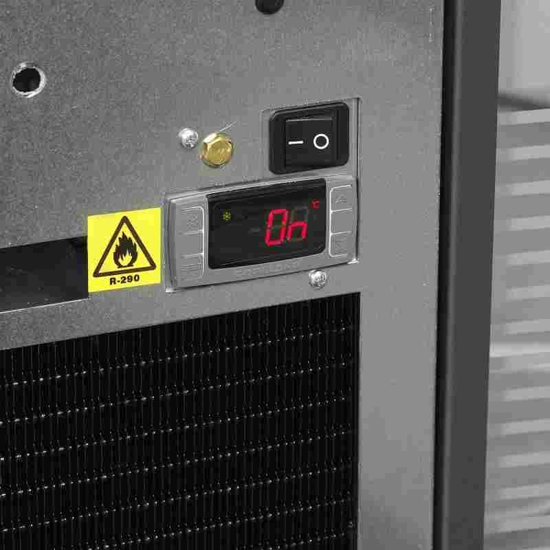 Bild 5: Tefcold Backbar-Kühlschrank SCL-2222MU+