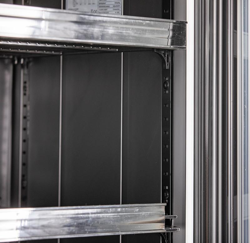 Bild 9: KBS Glastürkühlschrank 327 G Slim schwarz