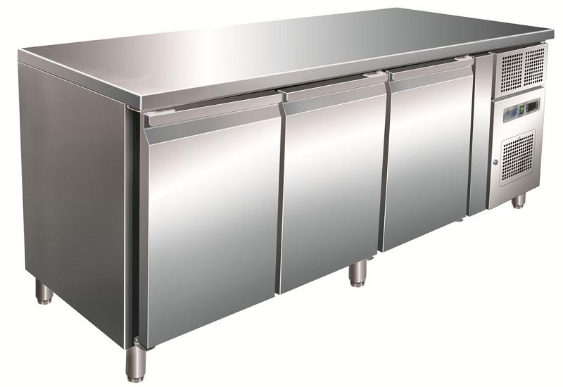 Bild 1: KBS Kühltisch KT 310 mit 3 Türen