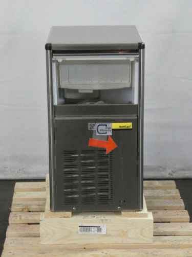 Bild 4: Nordcap COOL-LINE Eiswürfelbereiter SDH 24 L B-Ware