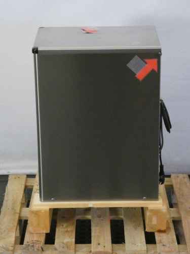 Bild 5: Nordcap COOL-LINE Eiswürfelbereiter SDH 24 L B-Ware