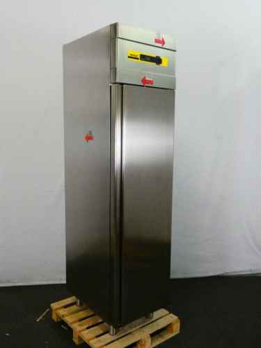 Bild 3: Nordcap Umluft-Gewerbetiefkühlschrank TKU 280-SL CNS B-Ware
